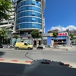 Mak Apartments